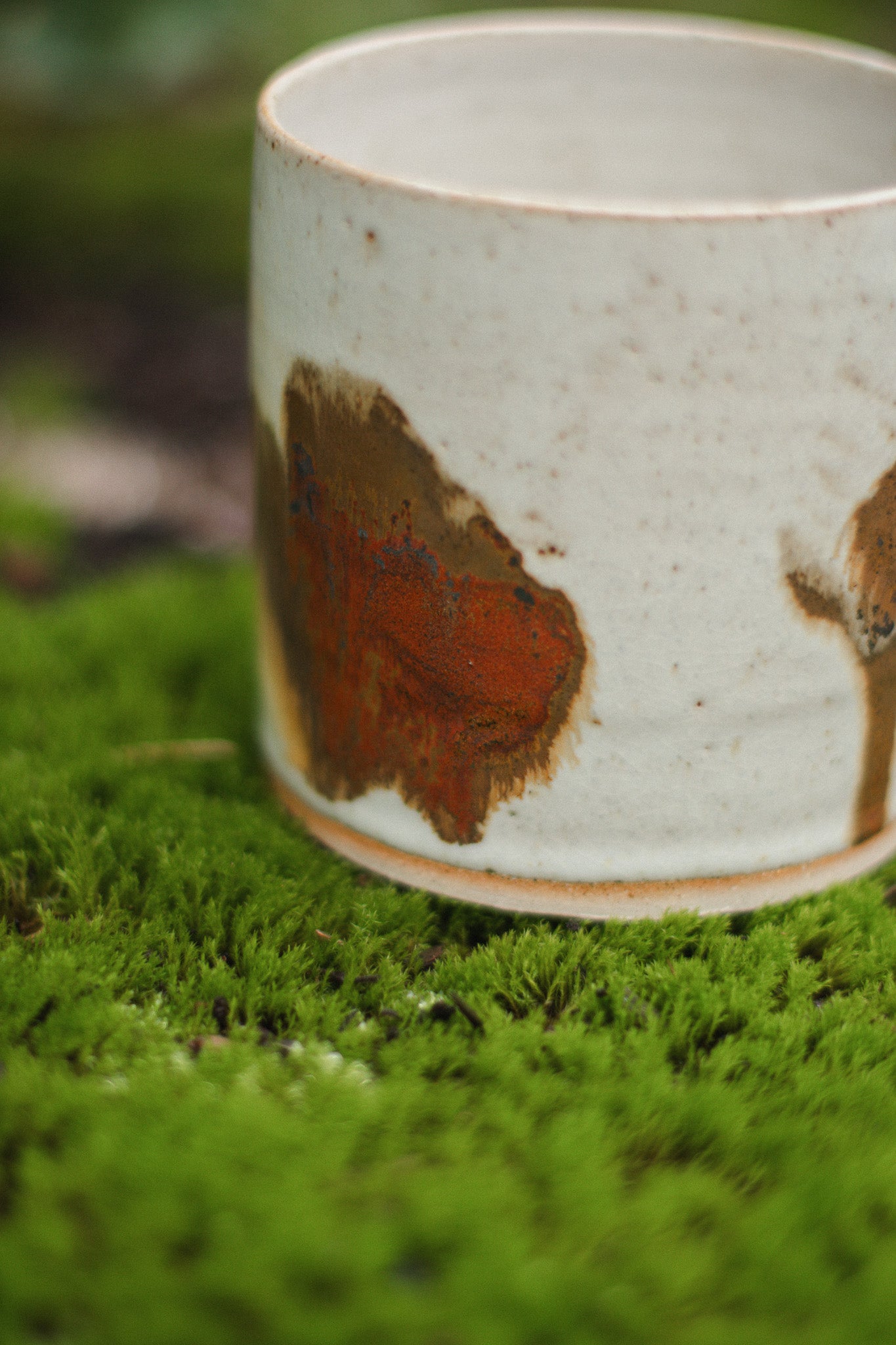 Speckled White & Iron Oxide Ceramic Planter