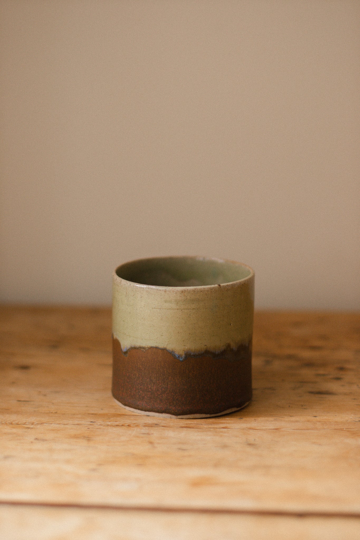 Drip Green and Brown Planter