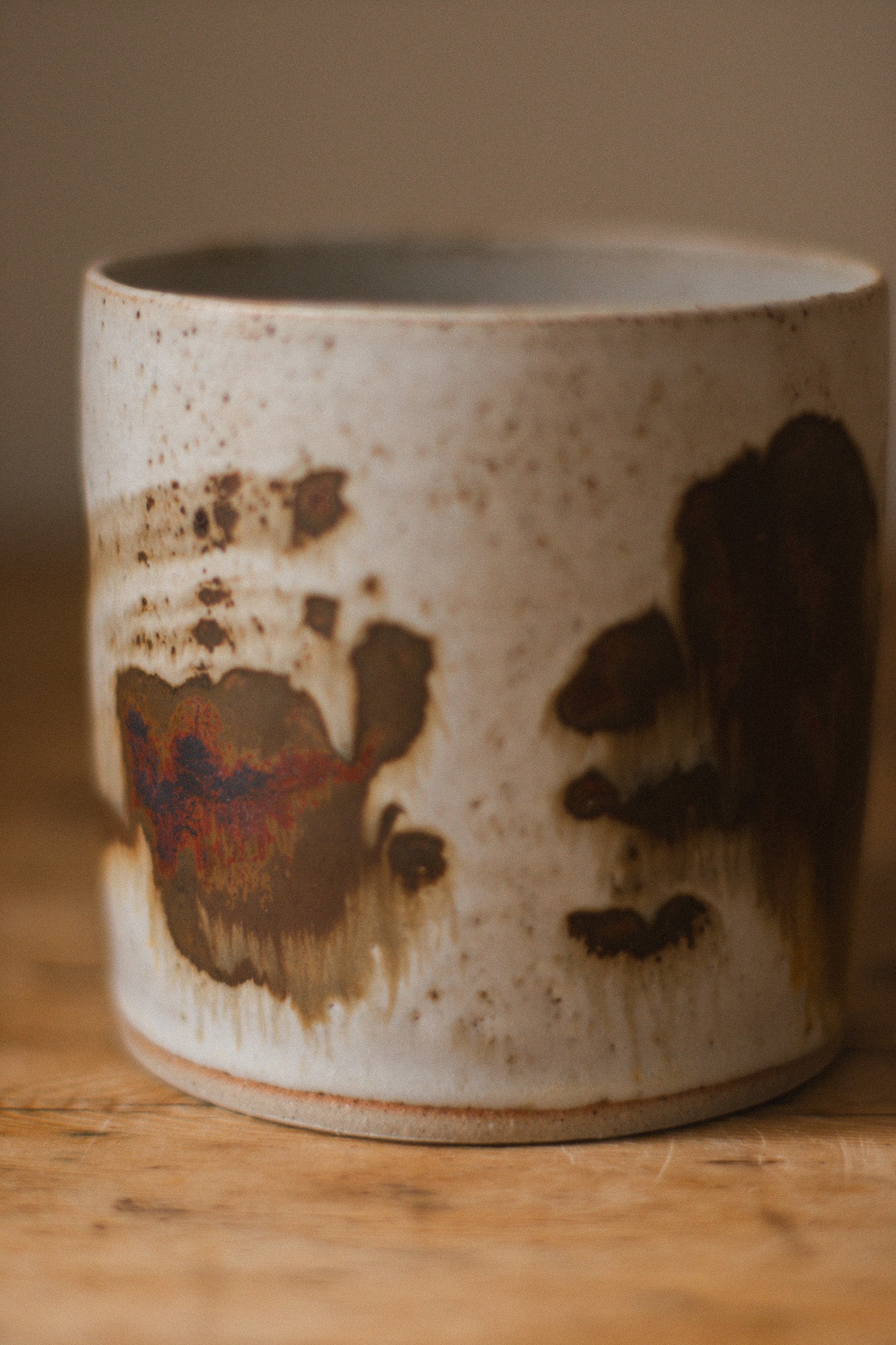 Speckled White & Iron Oxide Ceramic Planter