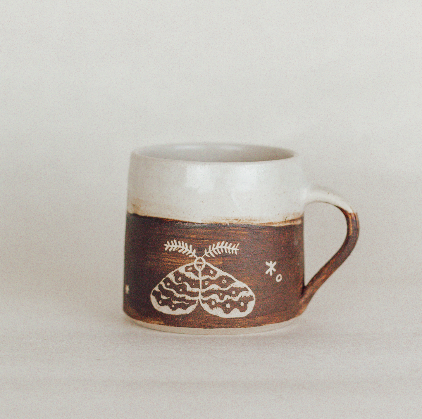 Chestnut Moth Mug
