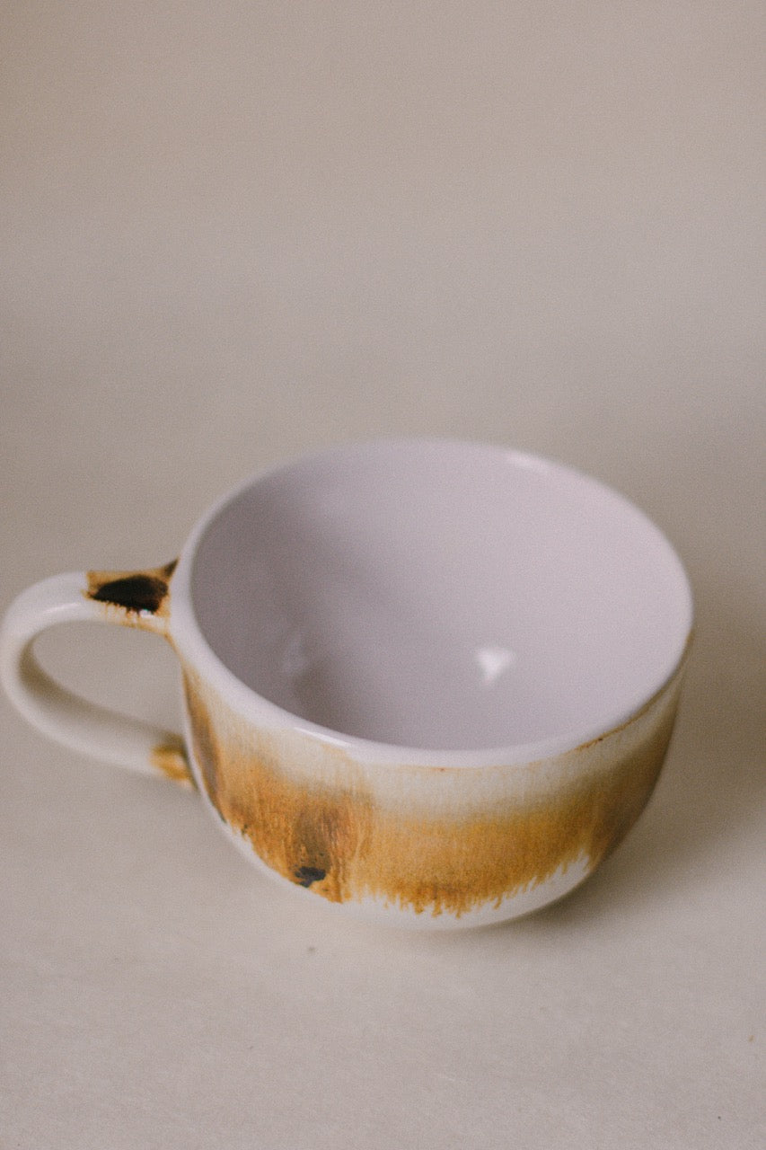 Iron Drip Cappuccino Mug (Medium)