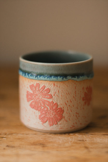 Daisy Sgraffito Mug