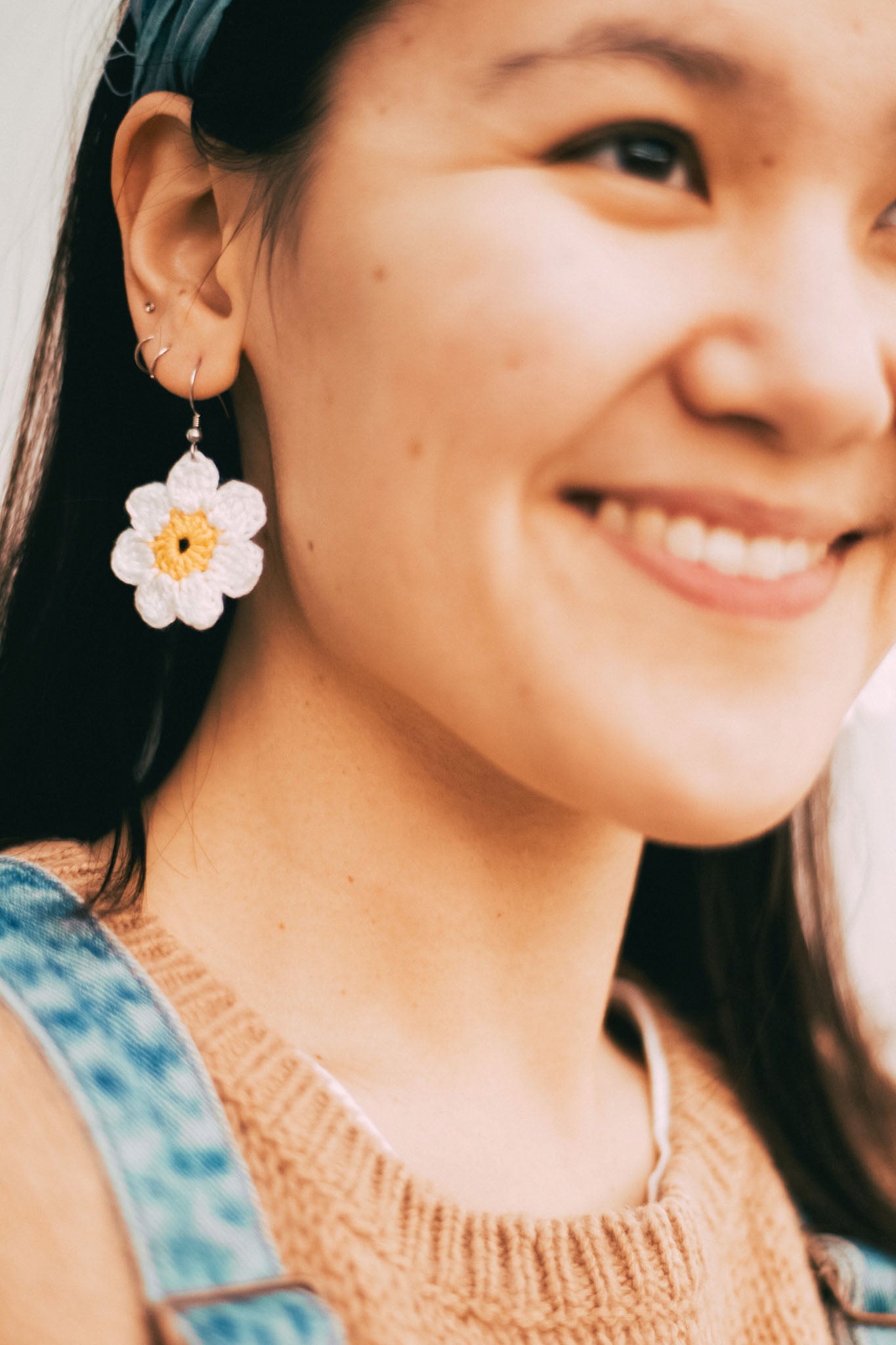 Crochet Daisy Dangle Earring